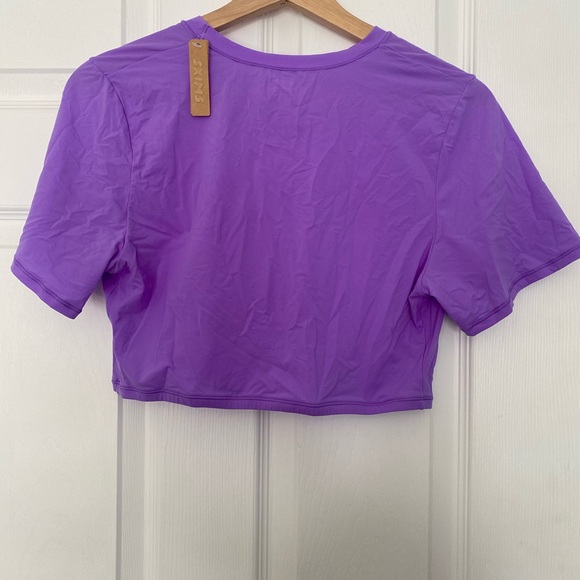 SKIMS fits everybody cropped tee - Picture 2 of 2